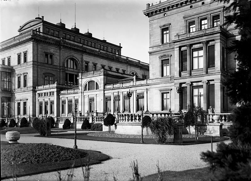 Villa Hügel, Essen, um 1920.