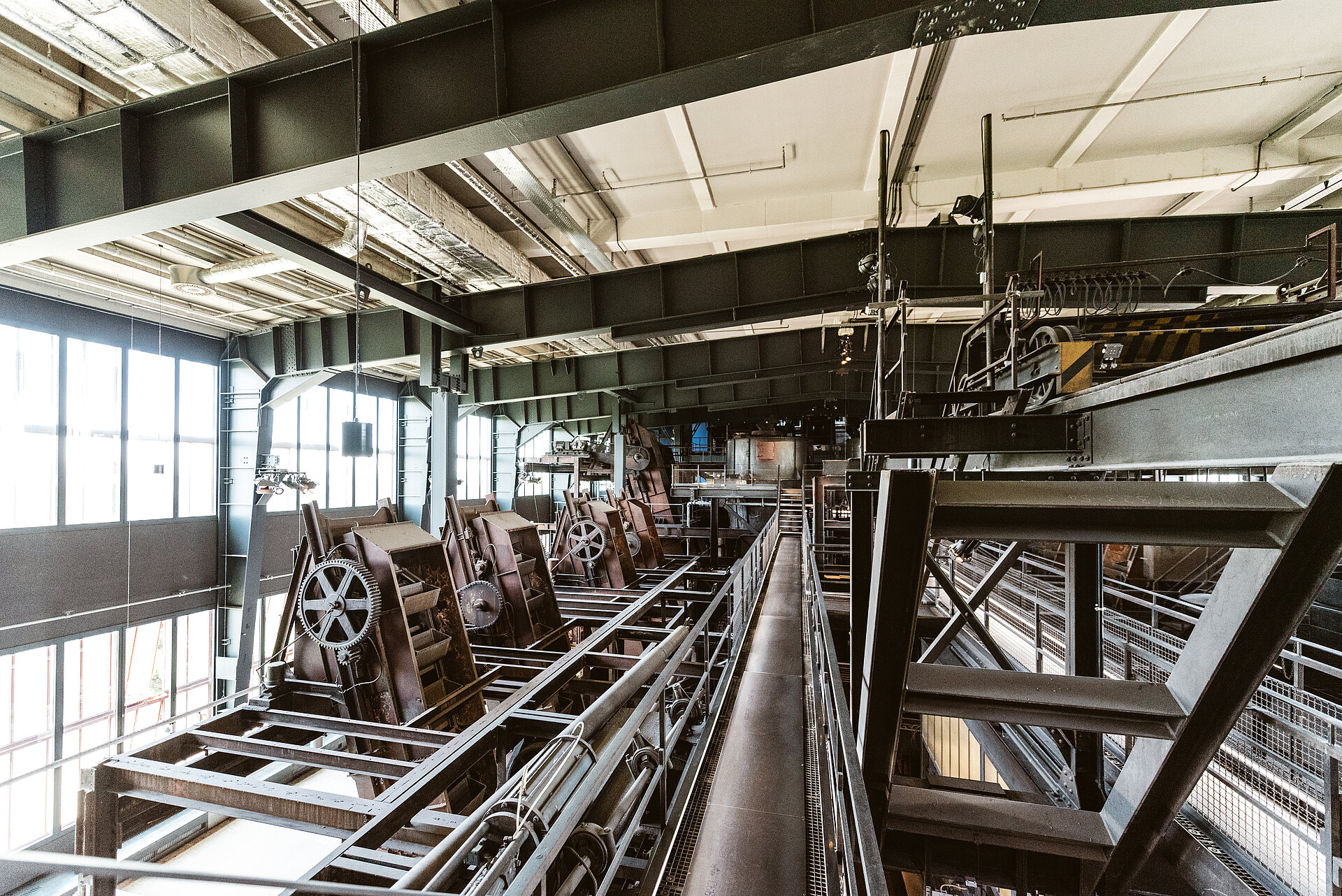 Regelmäßige Führungen über das Gelände und durch die alten Anlagen gehören fest zum Programm auf Zollverein.