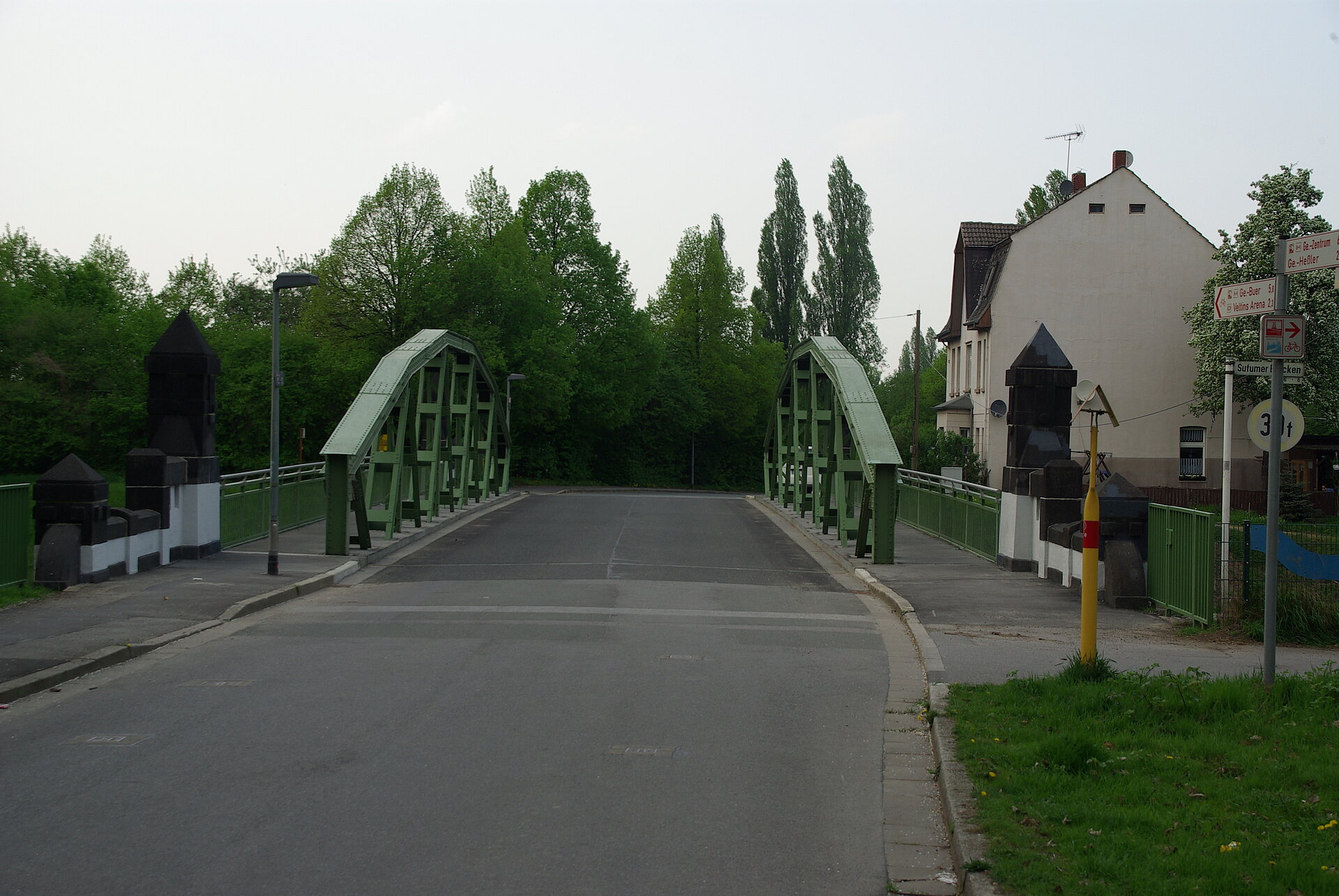 Die Sutumer Brücke in Gelsenkirchen.