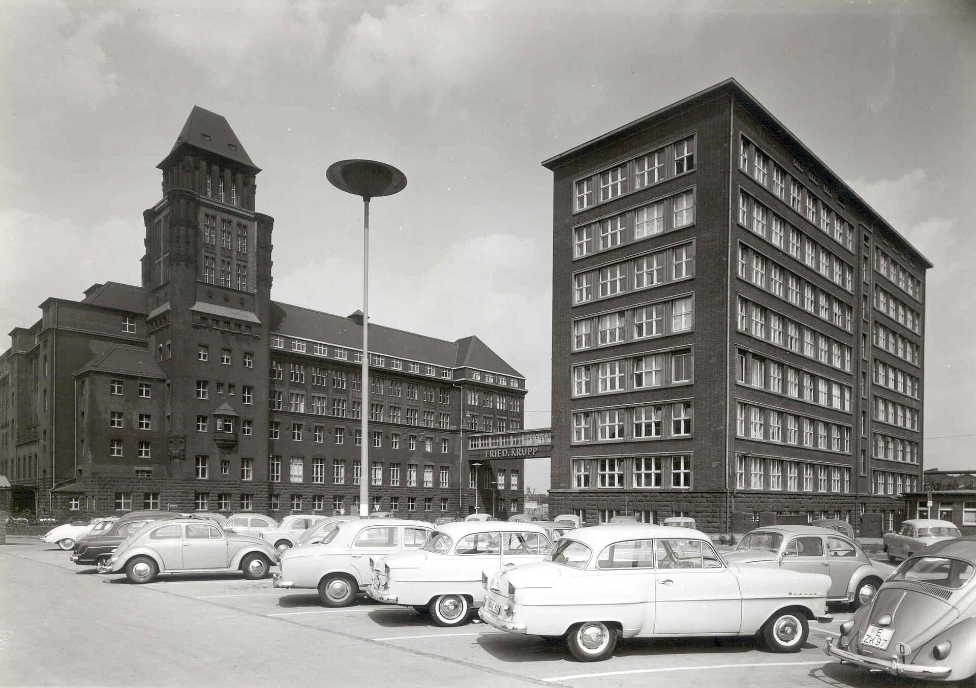 Ehemalige Hauptverwaltung Krupp, 1959. 