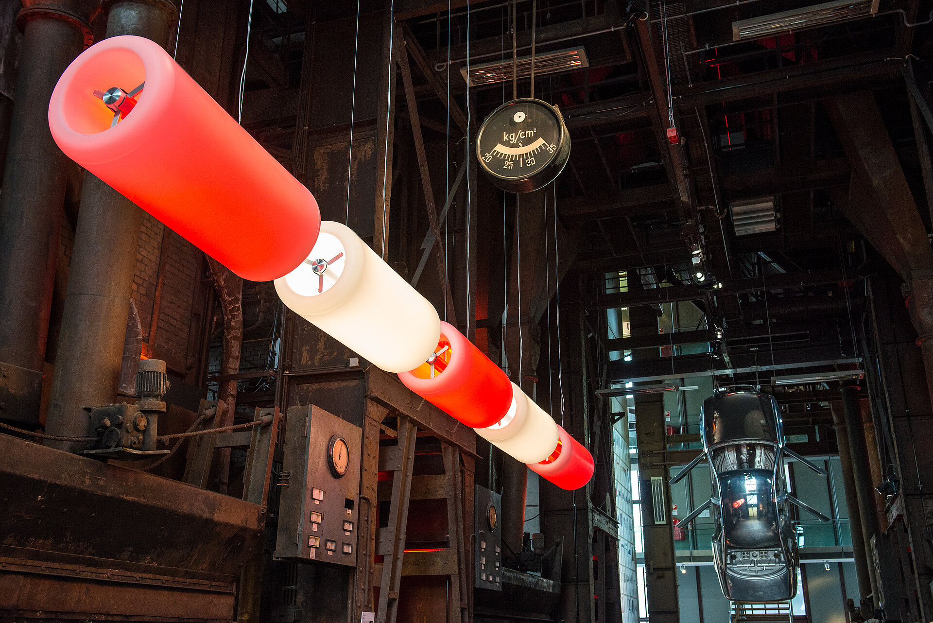 D2V2" Licht-Installation im Red Dot Design Museum Essen.