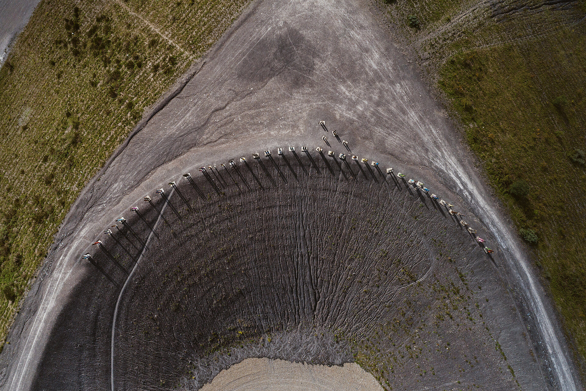 Luftaufnahme der Totems auf der Halde Haniel.