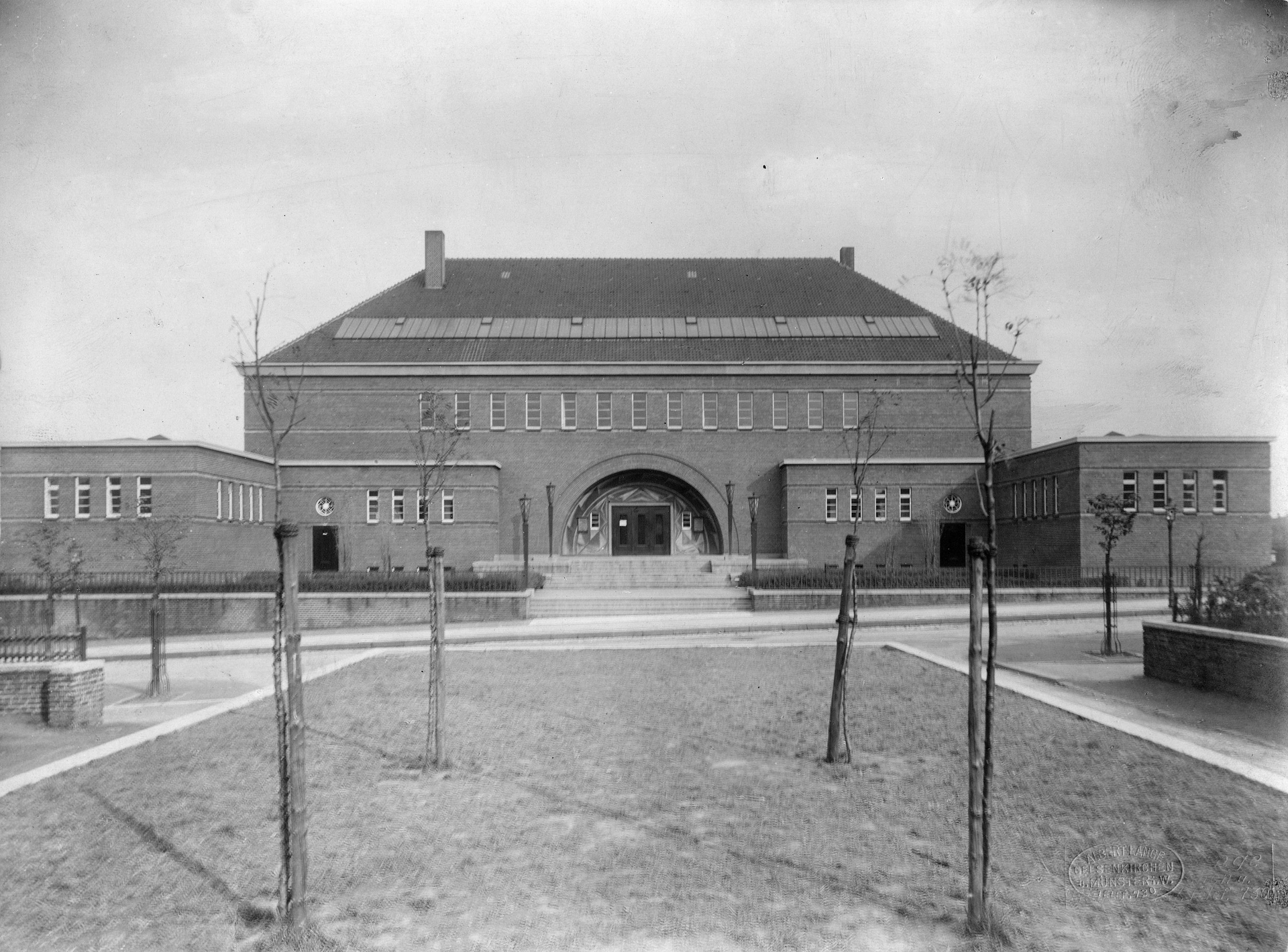 Volkshaus Rotthausen kurz nach der Fertigstellung.