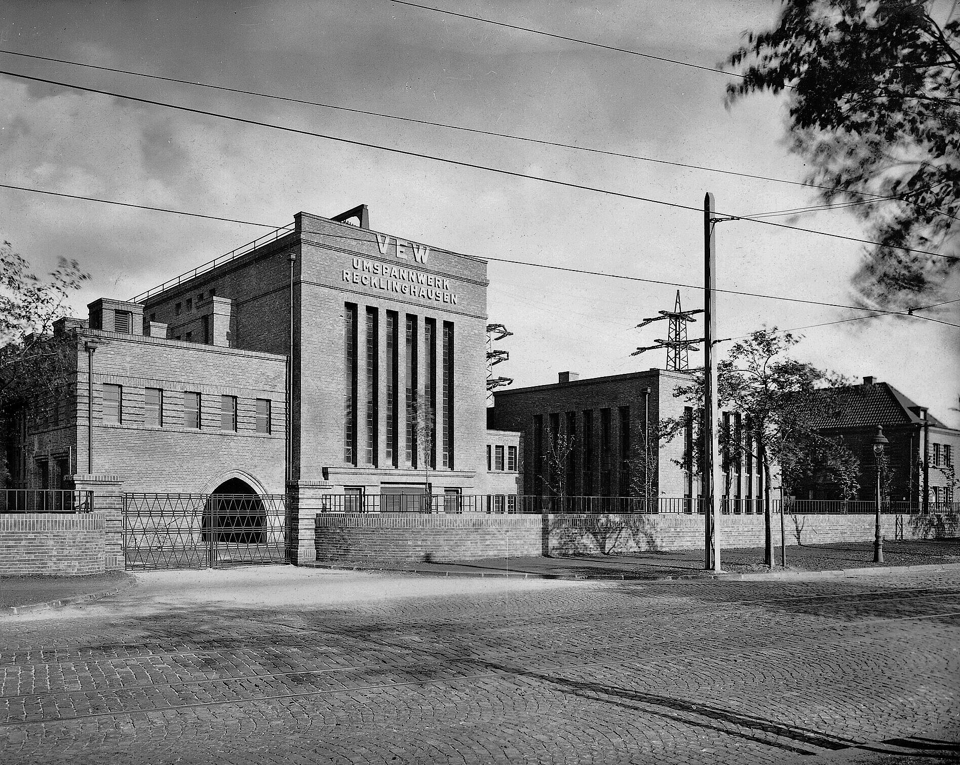 Das Umspannwerk Recklinghausen im Jahre 1928.