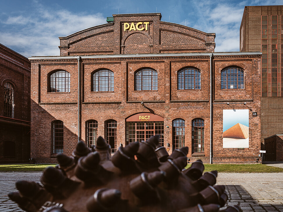 PACT Zollverein auf dem Gelände des Gründerschachts.
