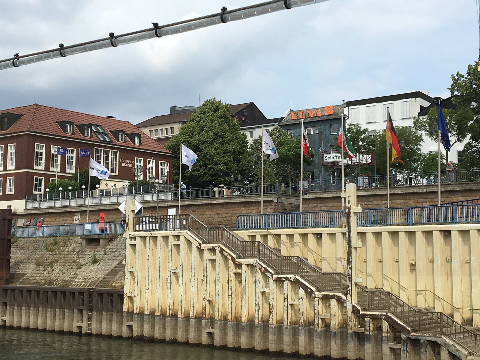 Die Schifferbörse am Museum.