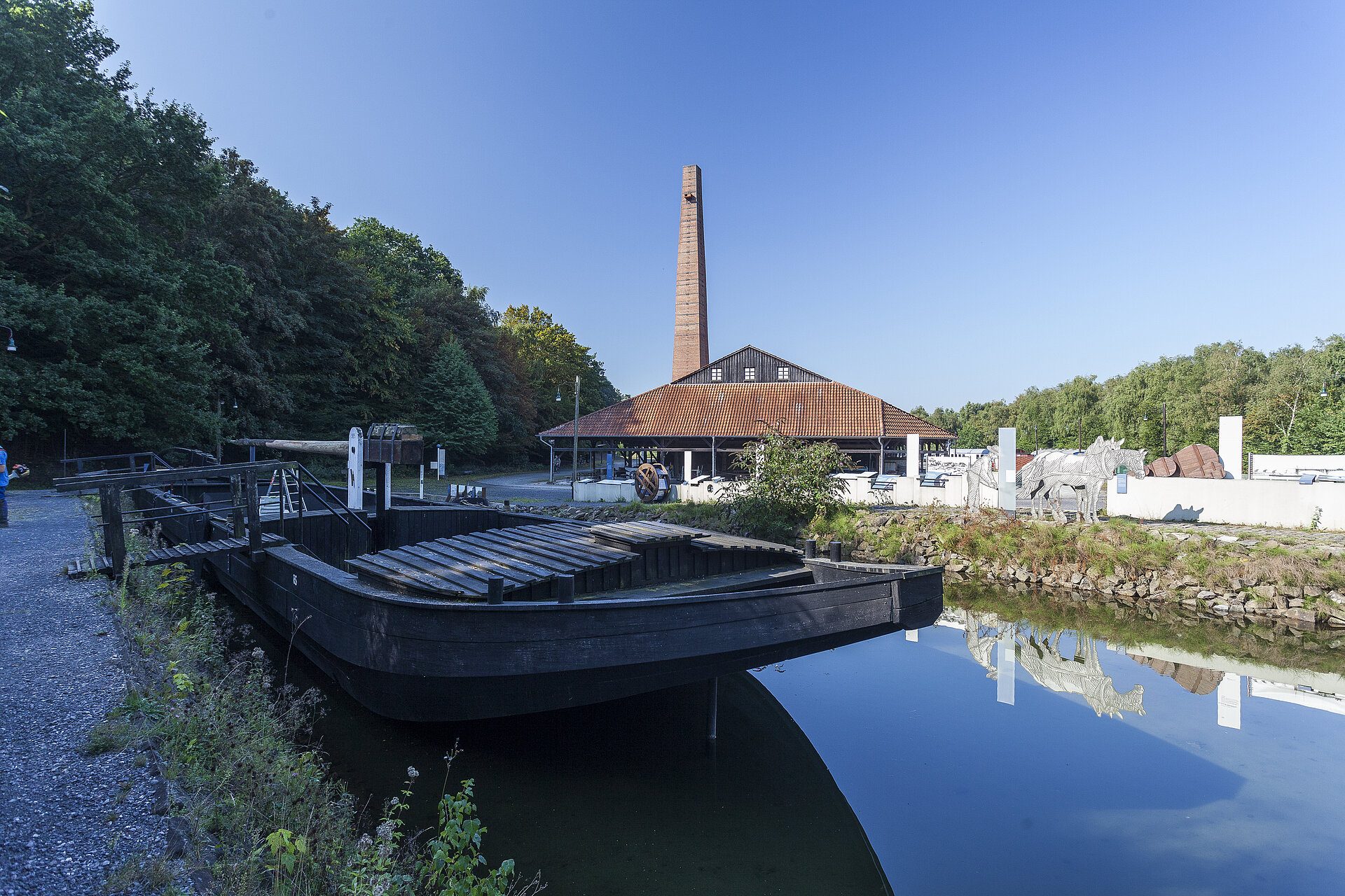 Nachbau eines Ruhrnachen auf dem Gelände der Zeche Nachtigall in Witten.