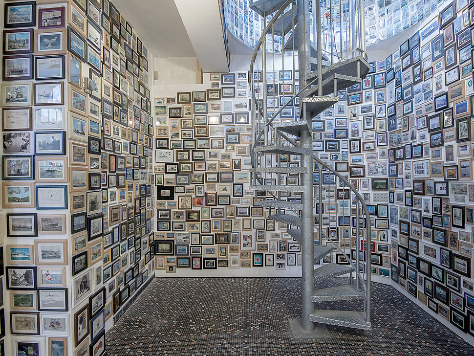 Das kollektive Postkartenmuseum. 