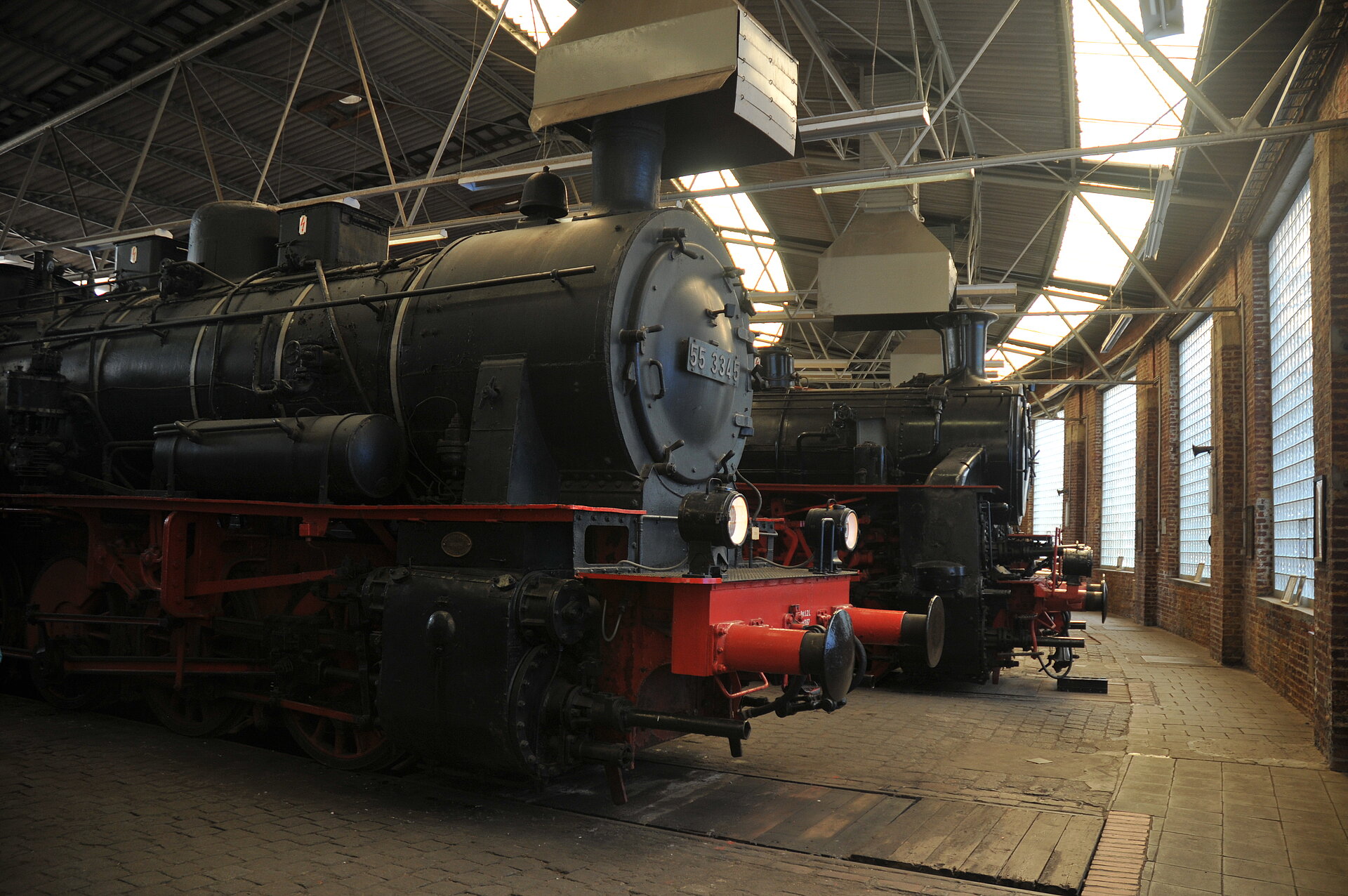 Blick in den Lokschuppen des Eisenbahnmuseums Bochum.