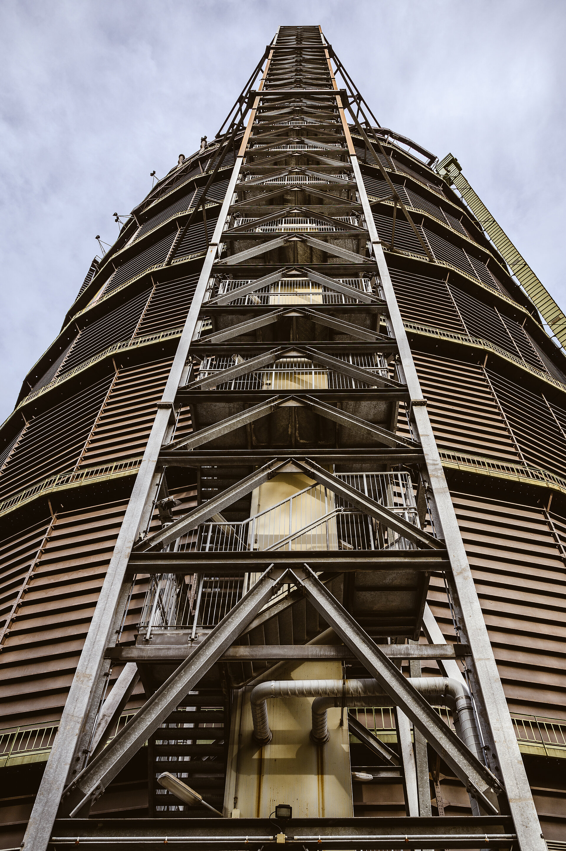 Der Gasometer Oberhausen ist ein Ankerpunkt auf der Route Industriekultur.