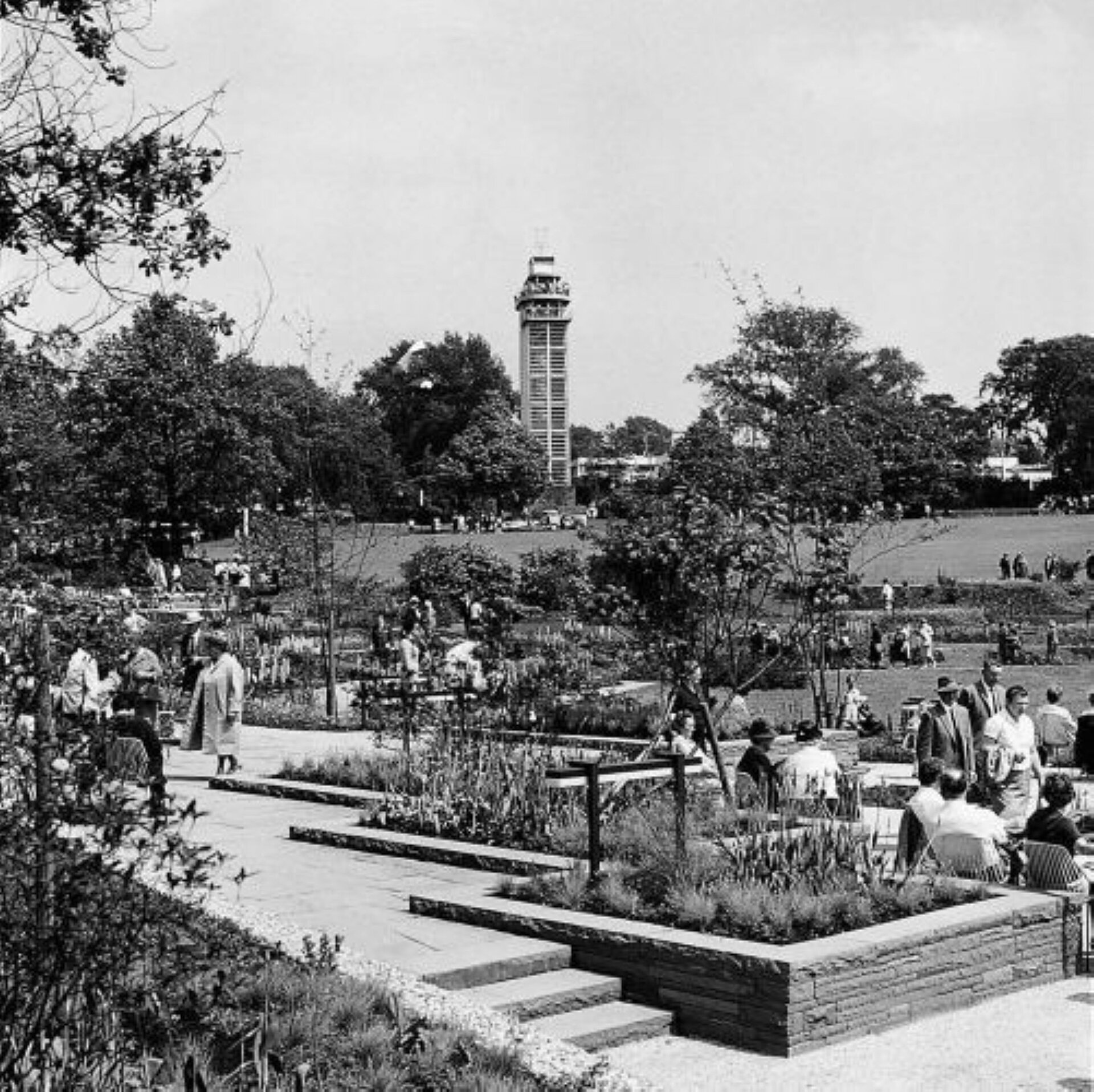 Historisches Foto der Bundesgartenschau 1965 im Essener Grugapark.