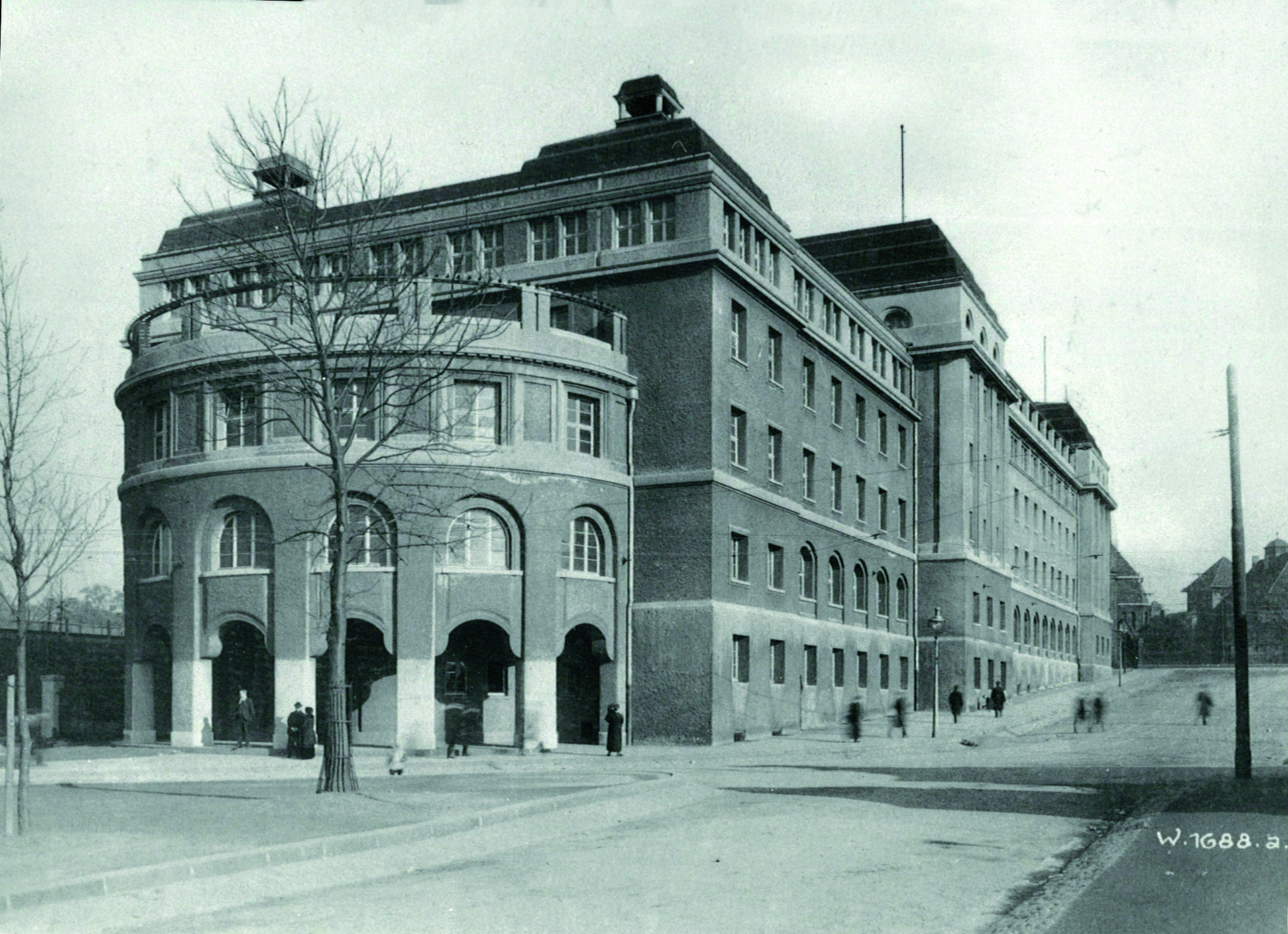 Ehemaliges Arbeiterheim Essen-West, um 1920.