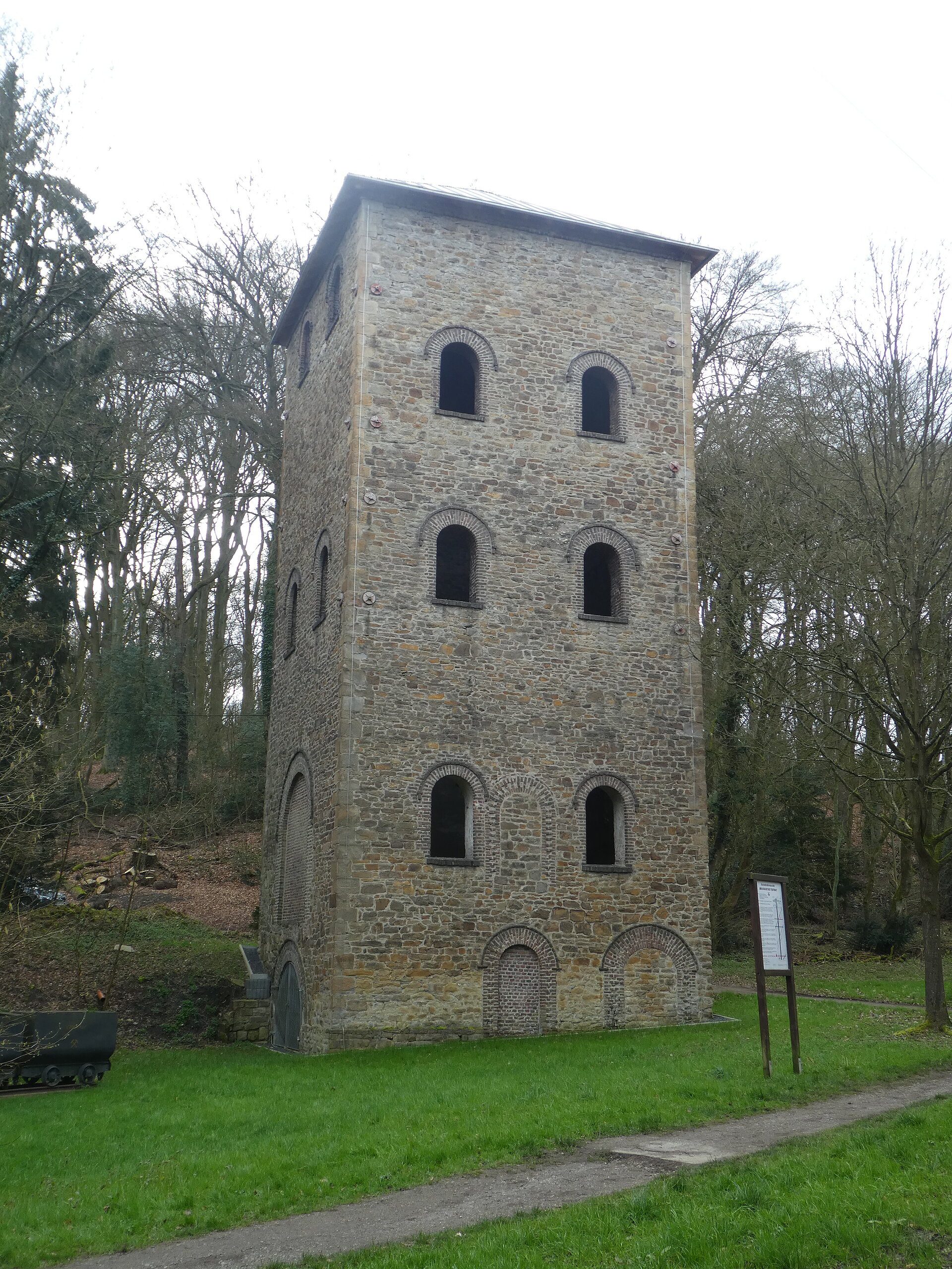 Brockhauser Tiefbau, Malakowturm.