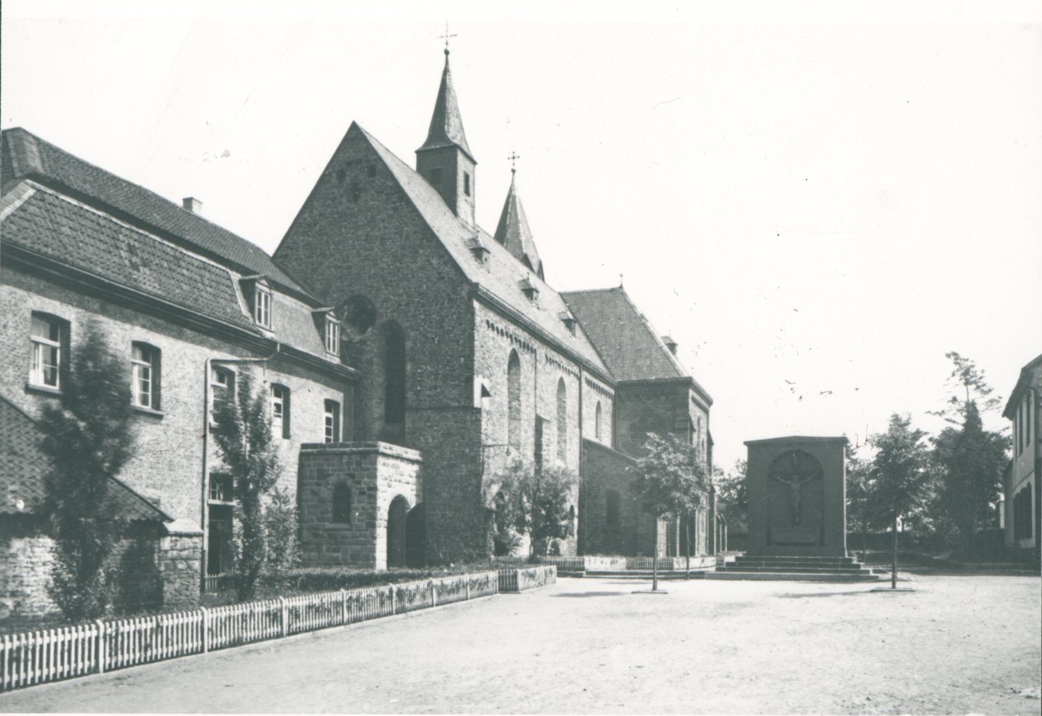 Kloster Saarn in Mülheim, 1935