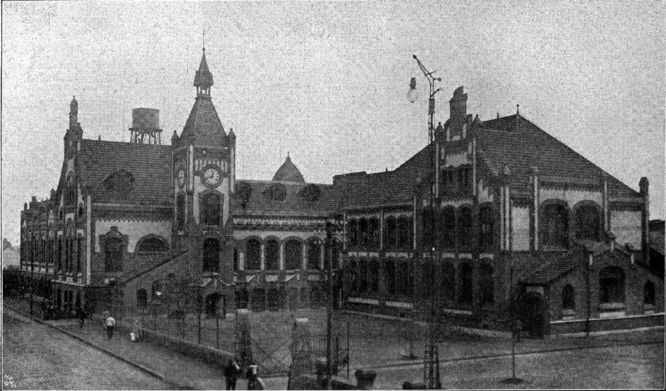 Die Kauen- und das Verwaltungsgebäude der Zeche Recklinghausen, 1905.