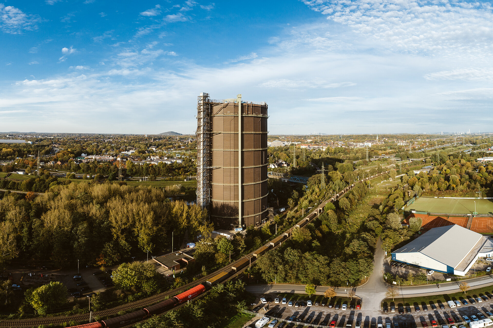 Luftbild vom Gasometer Oberhausen.