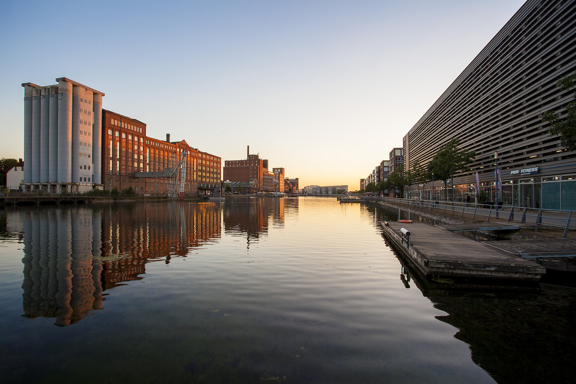 Der Duisburger Innenhafen.