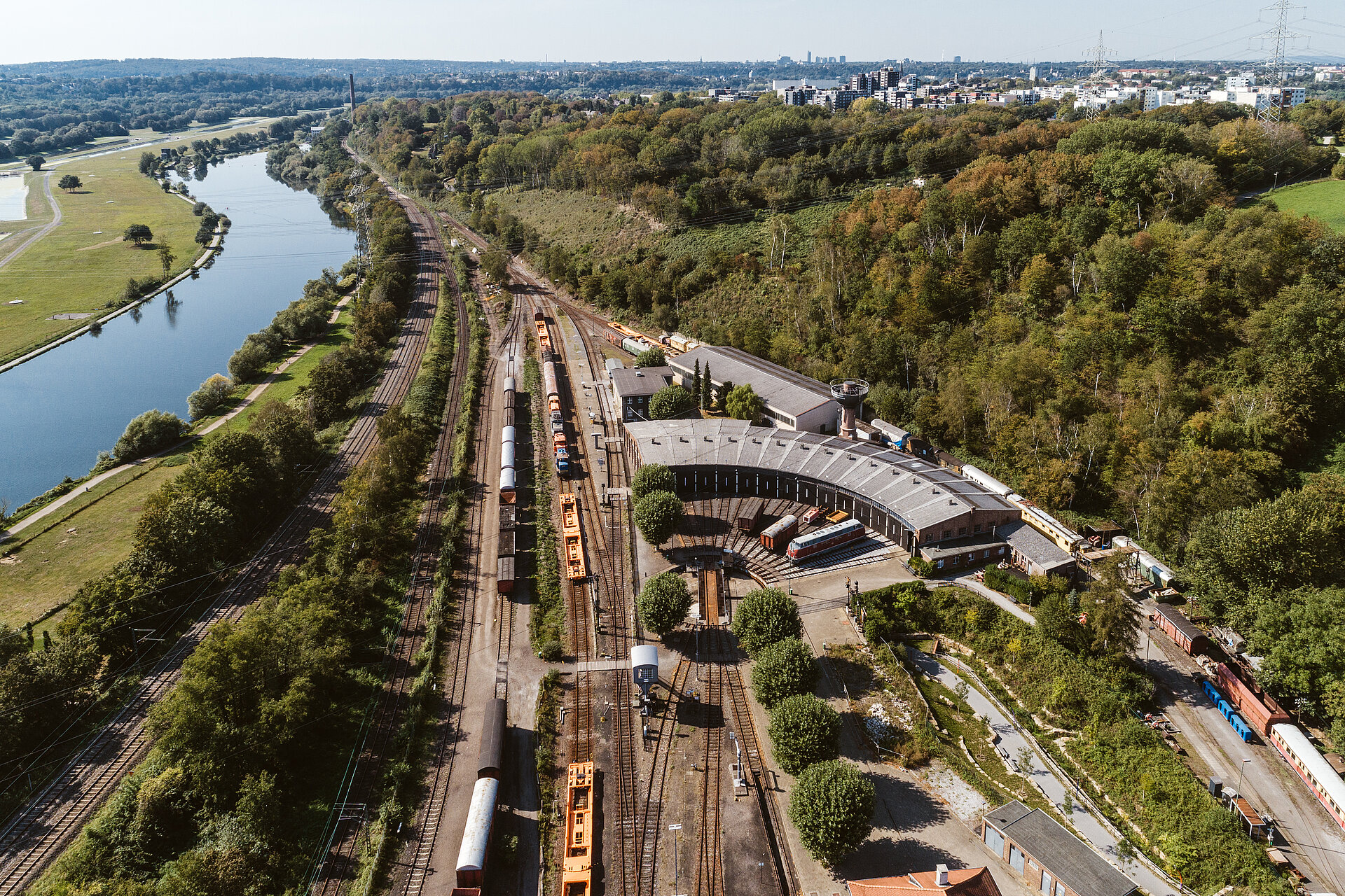 Das Eisenbahnmuseum Bochum von oben.