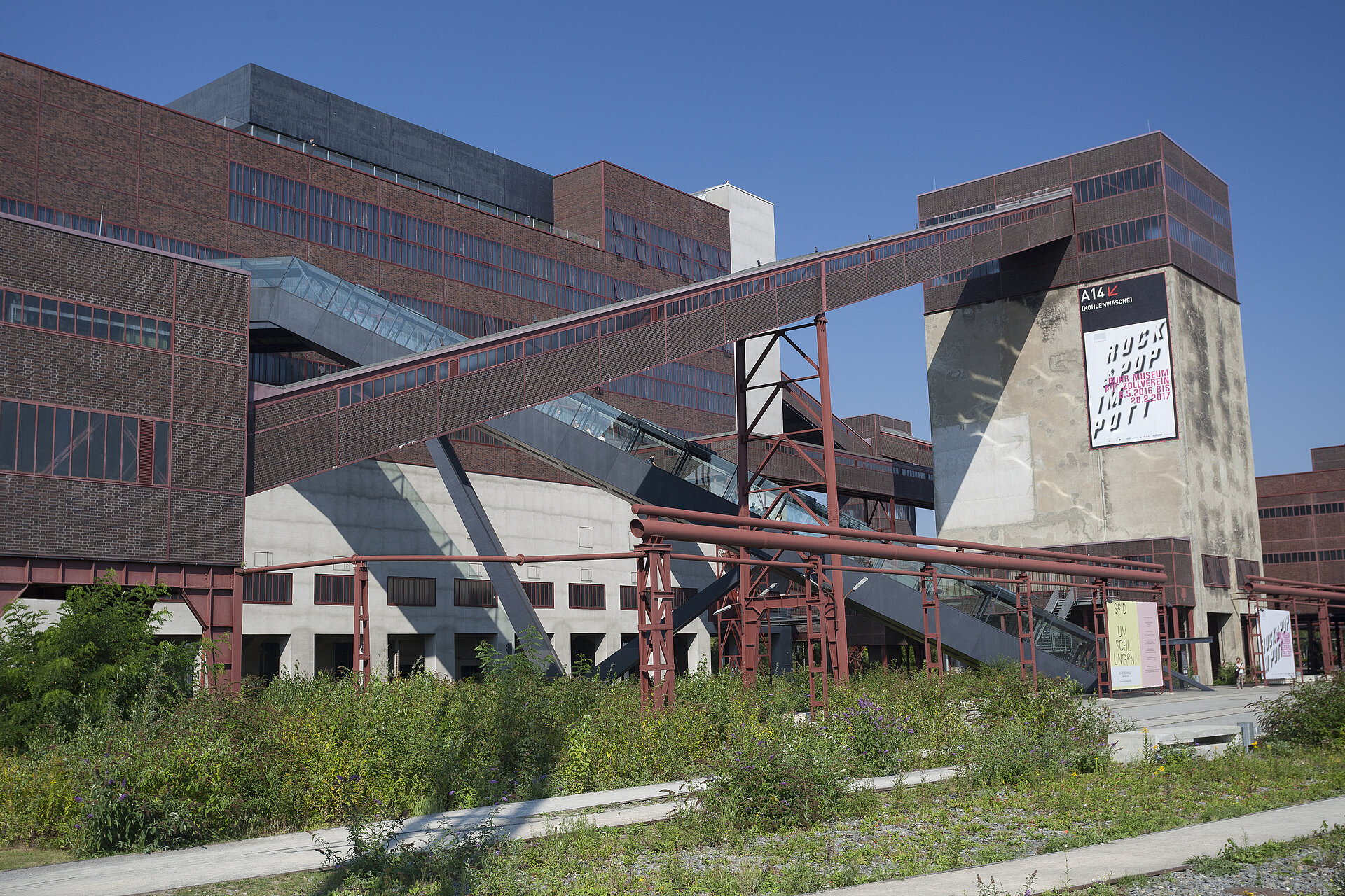 Das Ruhr Museum in der ehemaligen Kohlenwäsche auf der Zollverein-Schachtanlage XII in Essen.