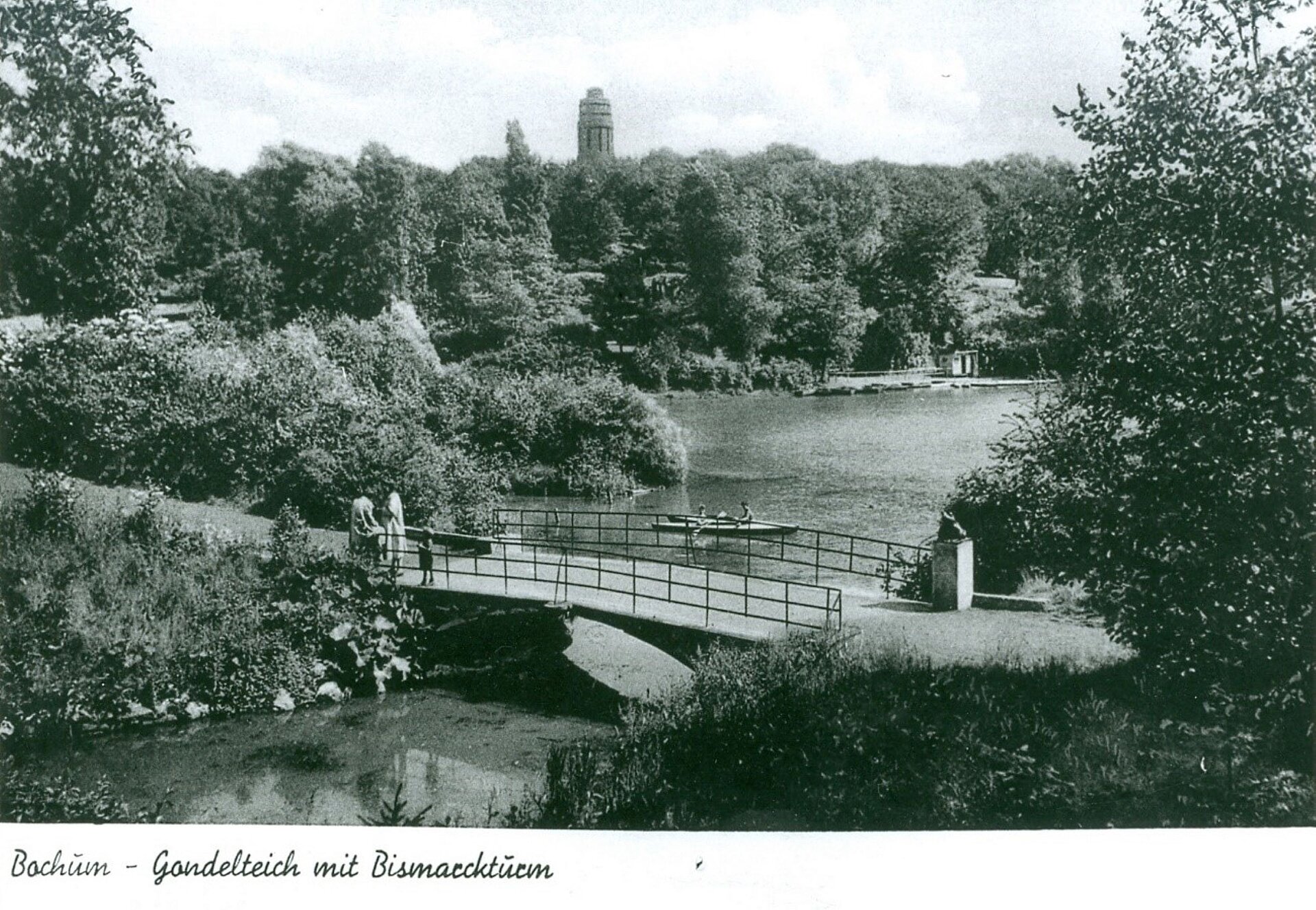 Historische Postkarte vom Stadtpark Bochum, Blick auf den Bismarckturm.