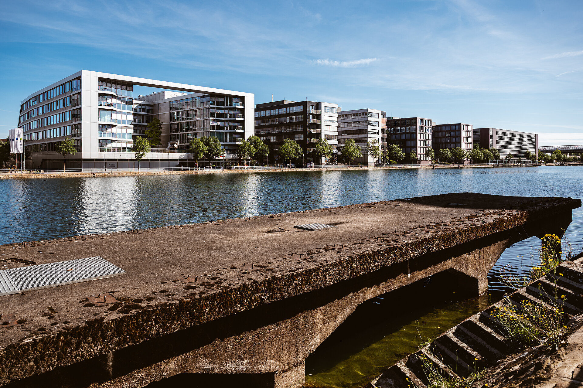 Duisburger Innenhafen.