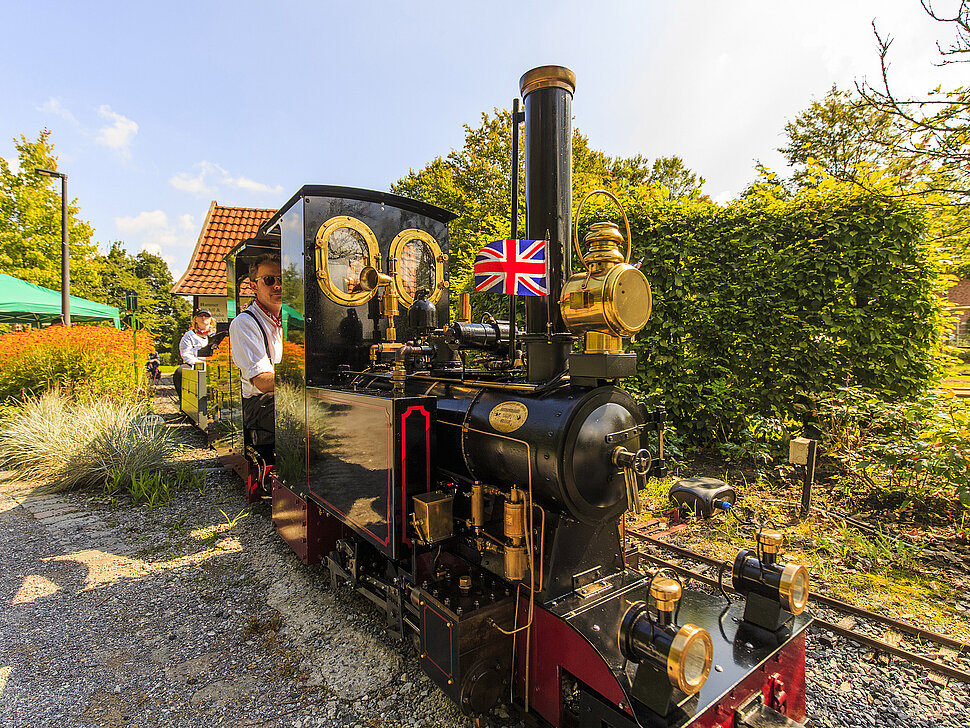 Die Dampfbahn im Maximilienpark.