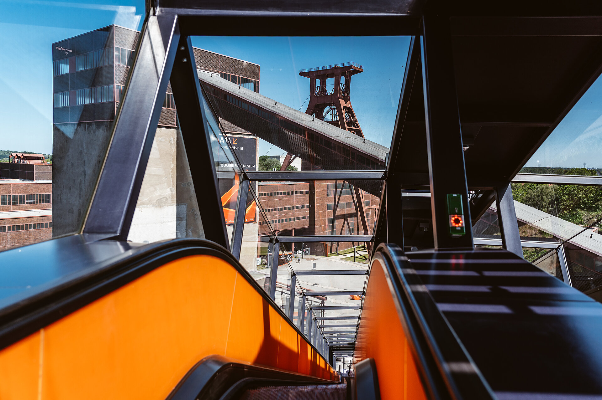 Blick auf das Gelände von der Rolltreppe an der Kohlenwäsche aus.