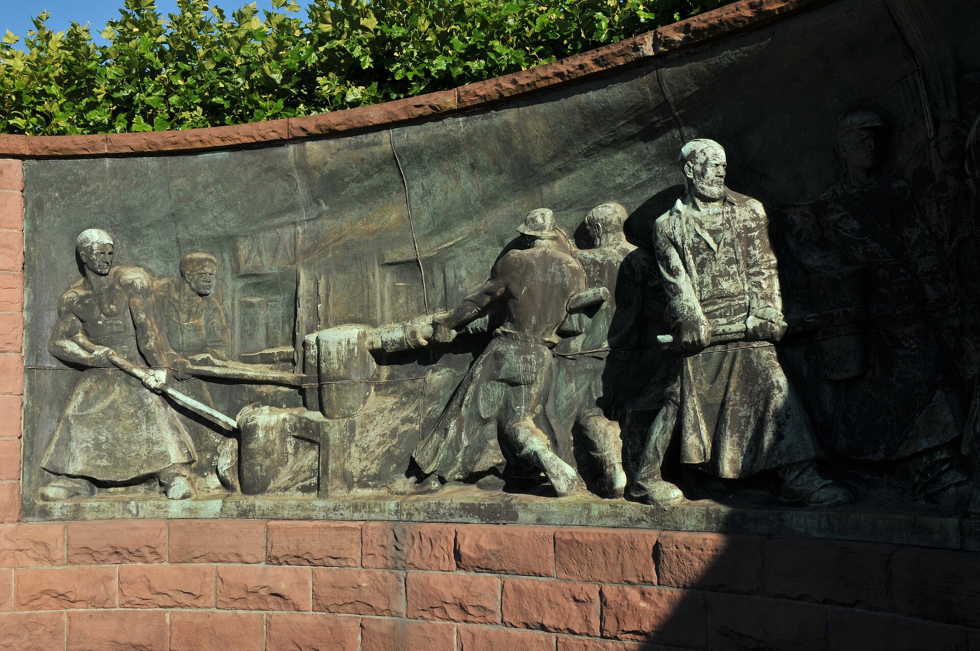 Tiegelgussdenkmal, Essen.