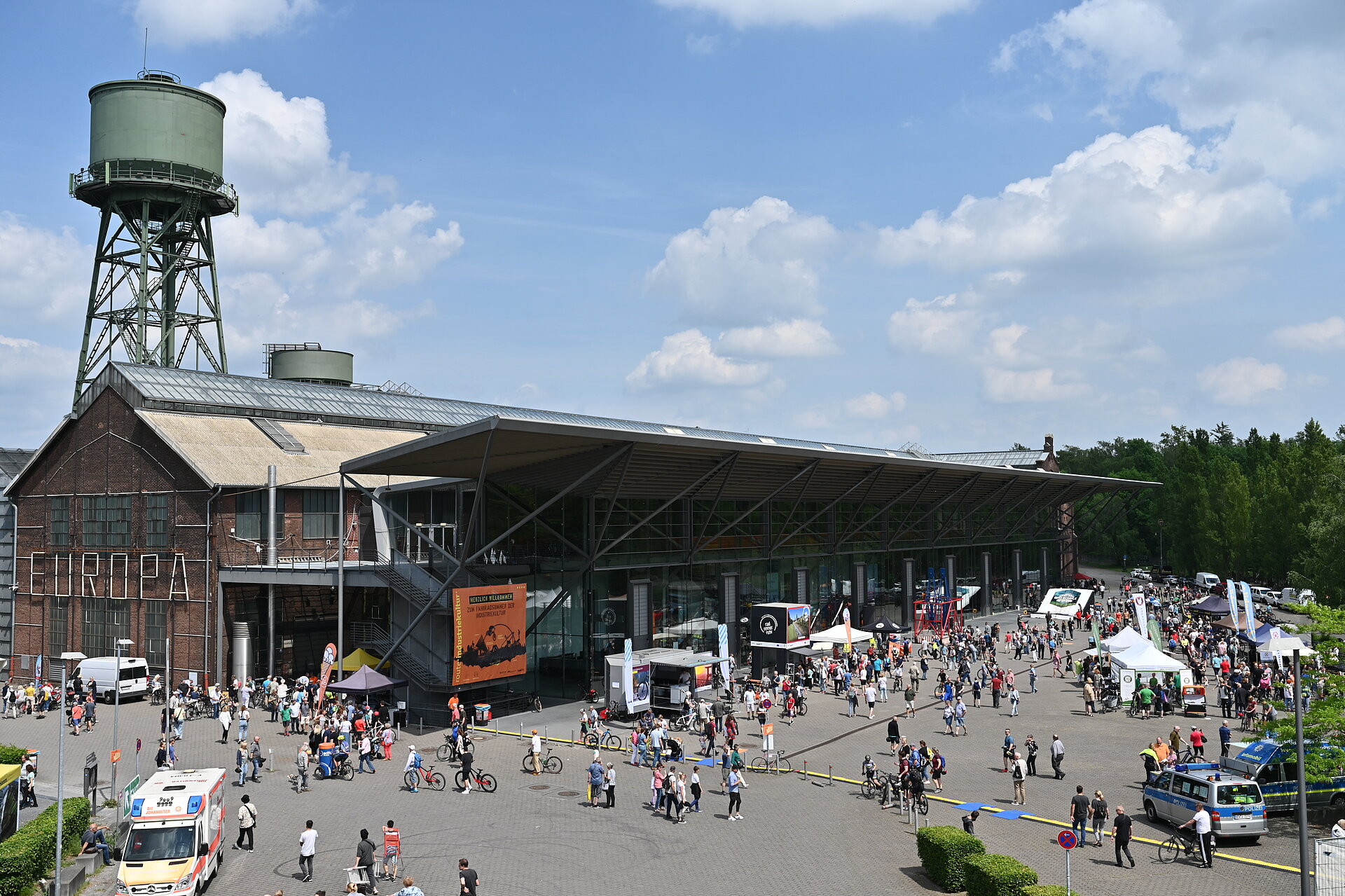 Impressionen vom Fahrradsommer der Industriekultur an der Jahrhunderthalle Bochum, 2022. 
