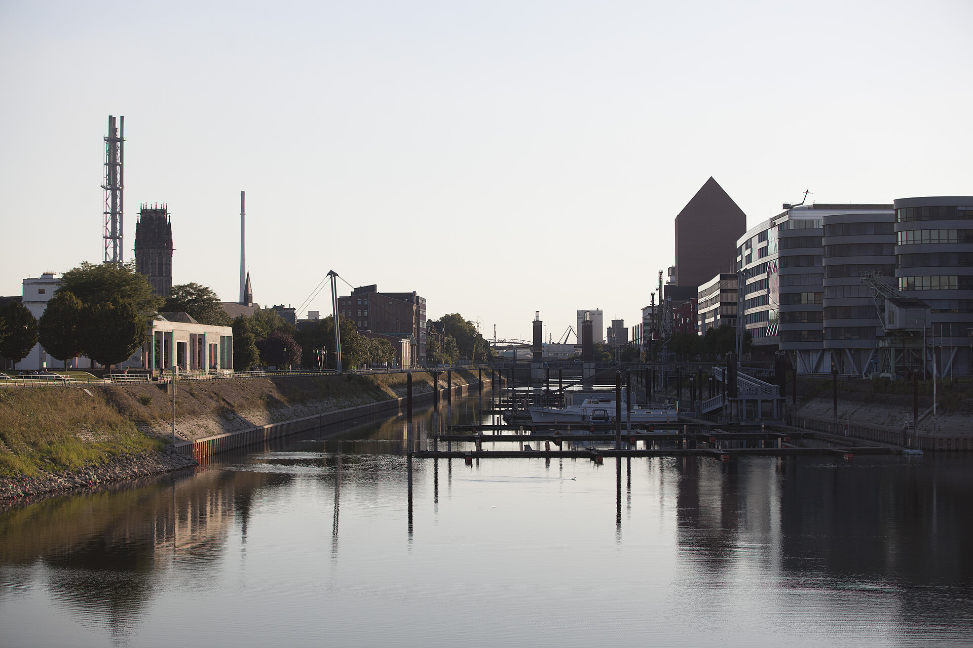 Der Duisburger Innenhafen.