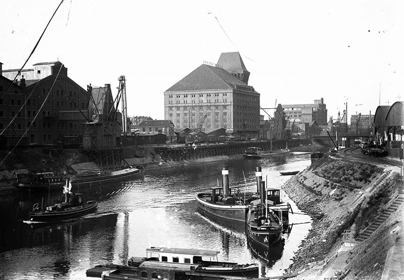 „Duisburger Hafen“, zweite Hälfte der 1920er-Jahre.