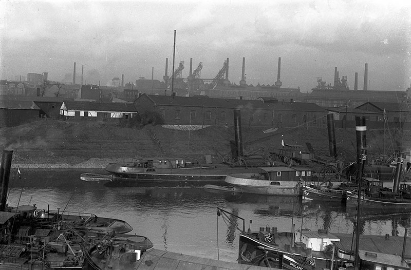 „Duisburger Hafen“, zweite Hälfte der 1920er-Jahre.