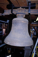 Glocke im ehemaligen Herrmann-Grochtmann-Museum, dem Dorfschultenhof in Datteln.
