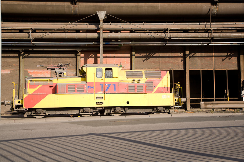 Eisenbahn und Häfen.
