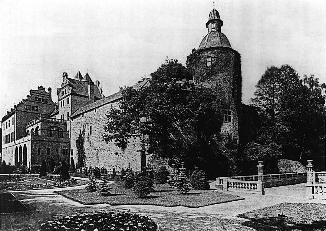 Schloss Landsberg in Essen um 1905.