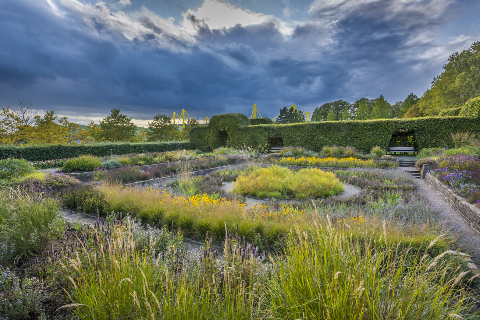 Senkgärten in den Rosenterrassen, Dortmund.