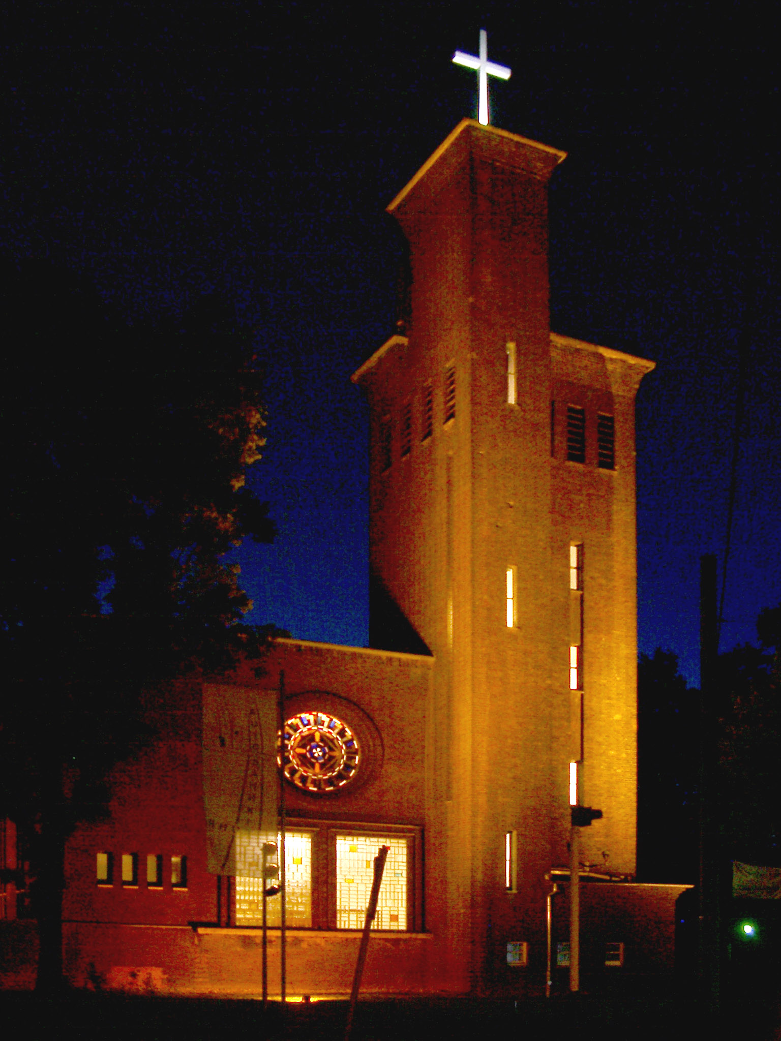 Epiphanias-Kirche - Autobahnkirche Ruhr.